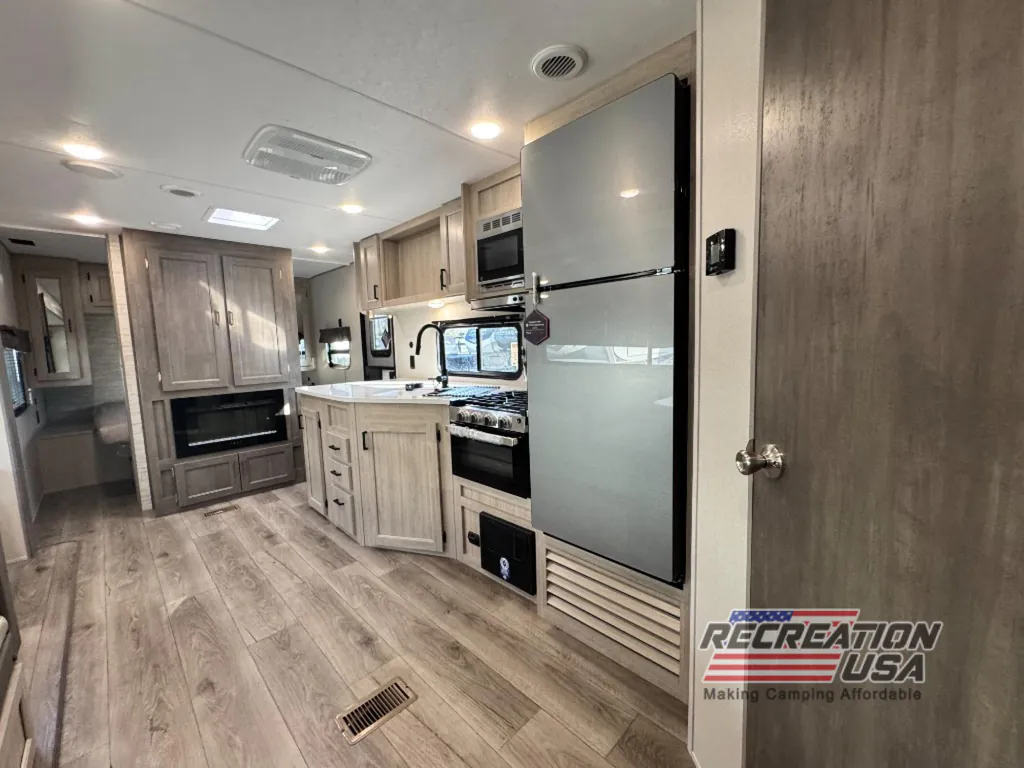 2026 Coachmen Catalina Legacy Edition 243RBS, Photos photo 12