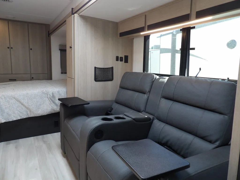 2024 Forest River Sunseeker 2400B, Photos photo 11