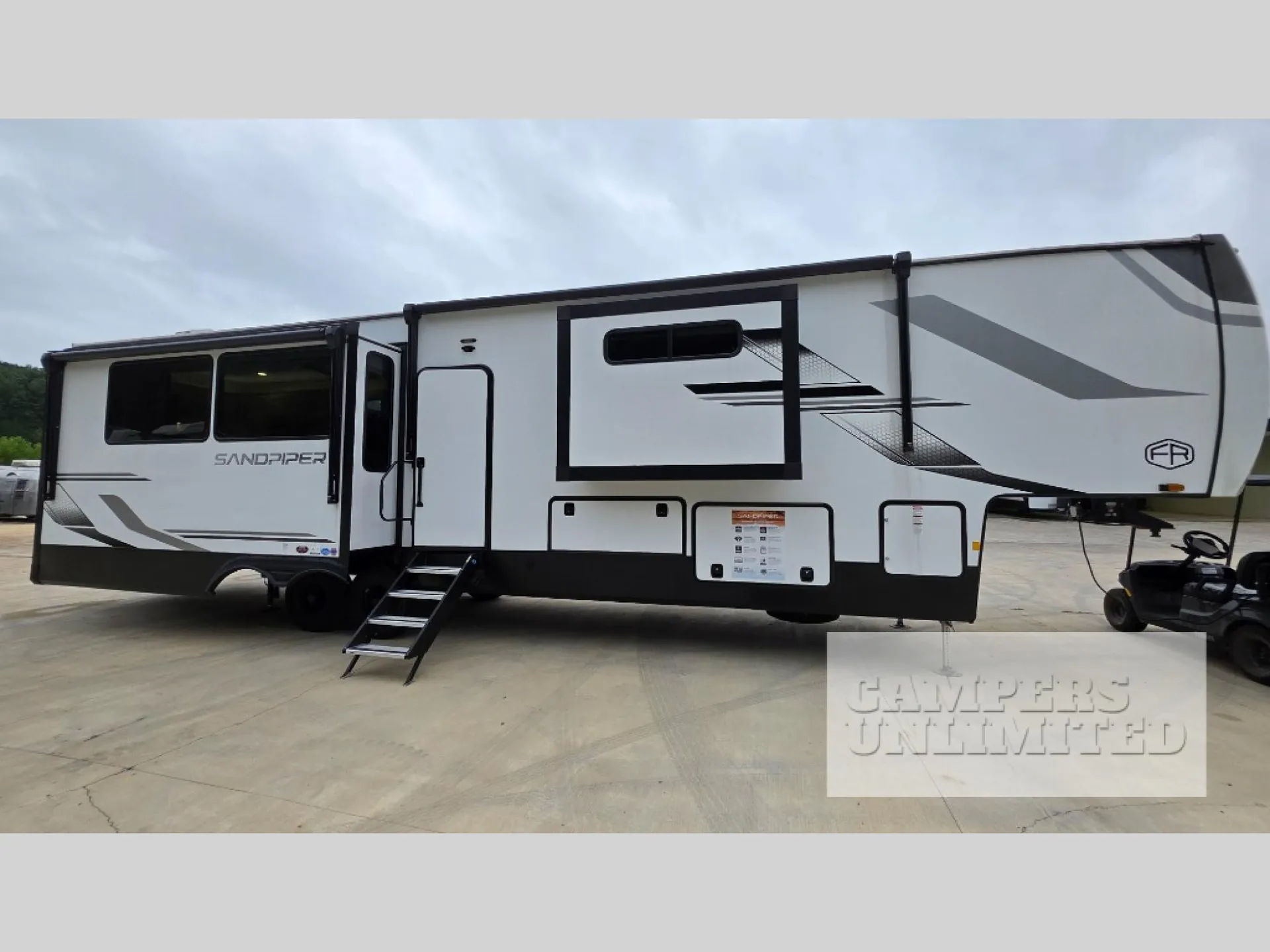 2026 Forest River Sandpiper 3800RK
