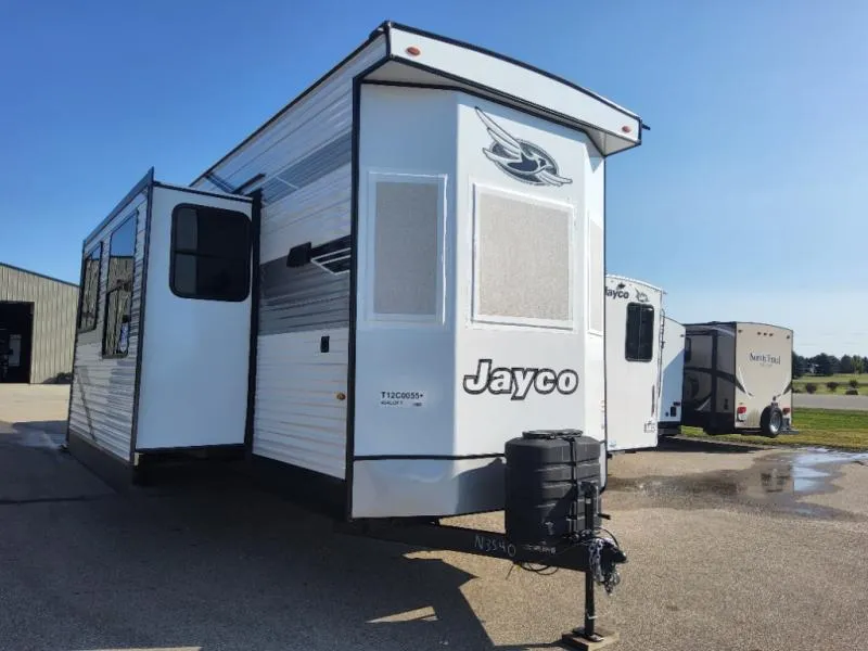 2026 Jayco Jay Flight Bungalow 404LOFT DS - Photo 2