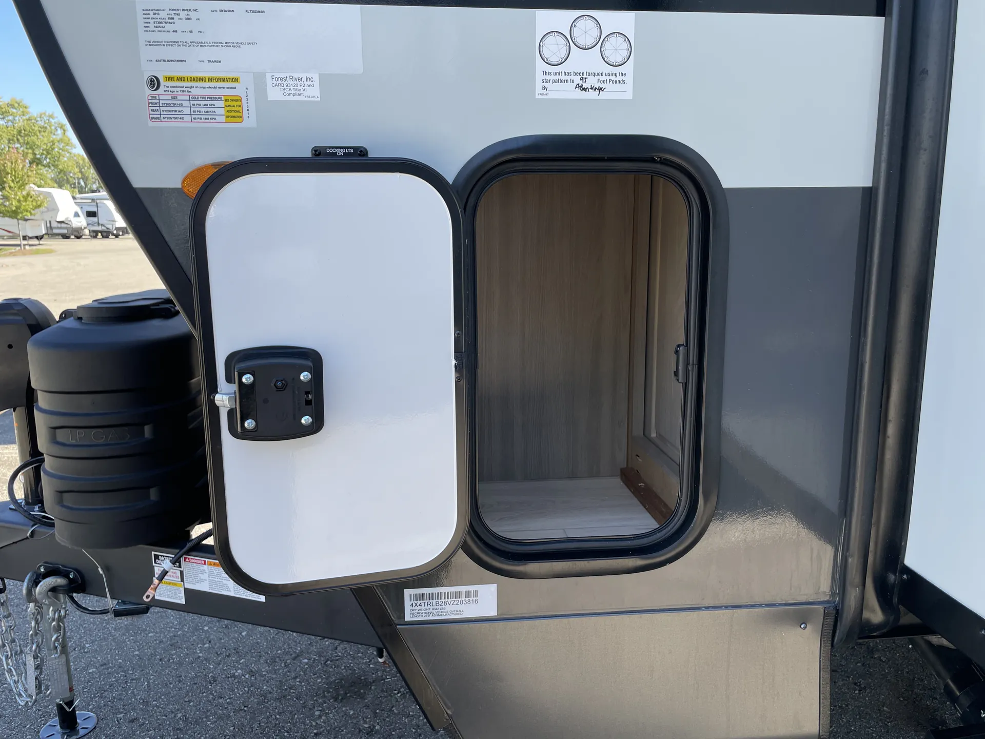 2027 Forest River Rockwood Mini Lite 2523MBR — Photo 7