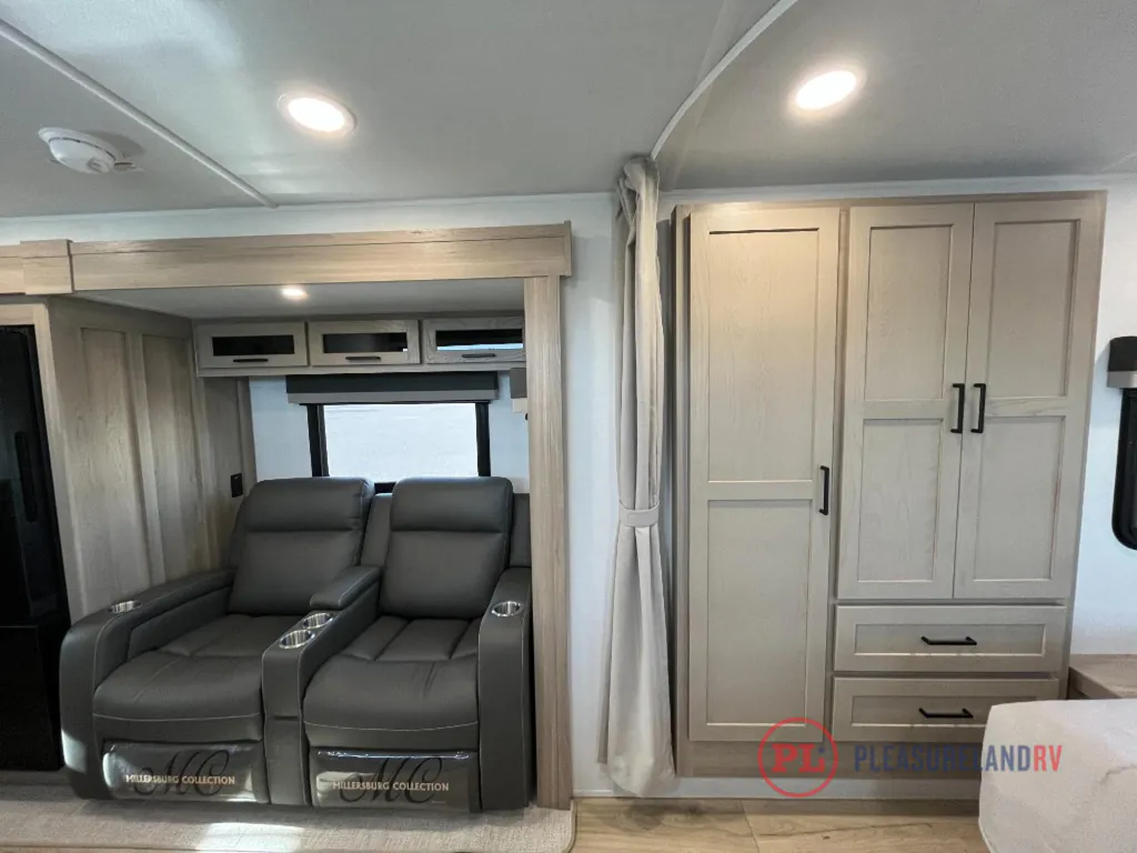 2026 Forest River Flagstaff Micro Lite 25FBD, Photos photo 11