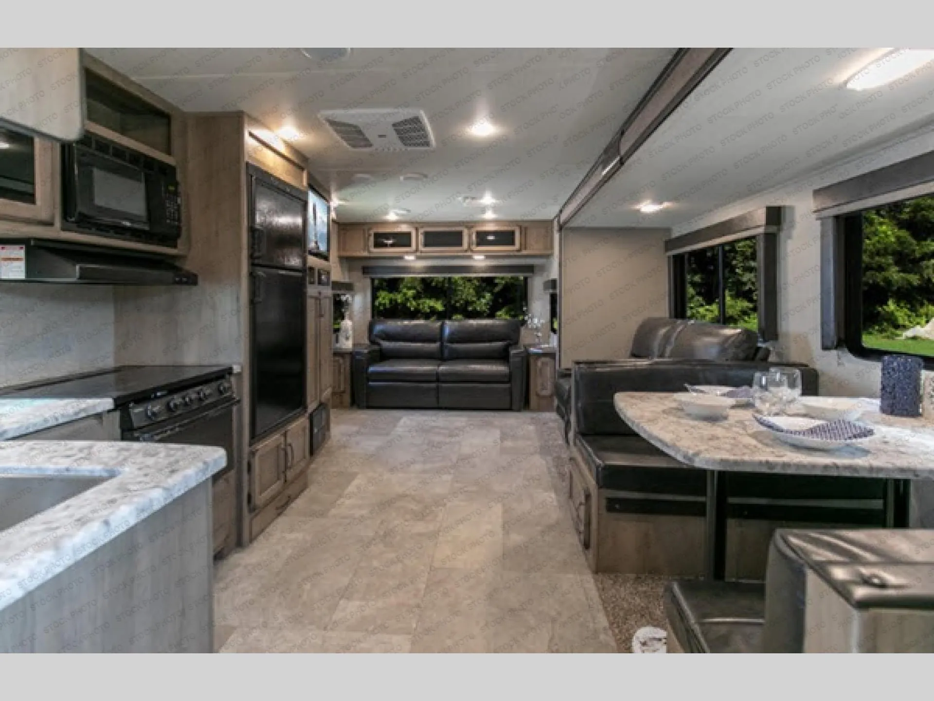 2019 Grand Design Transcend 26RLS - Photo 3