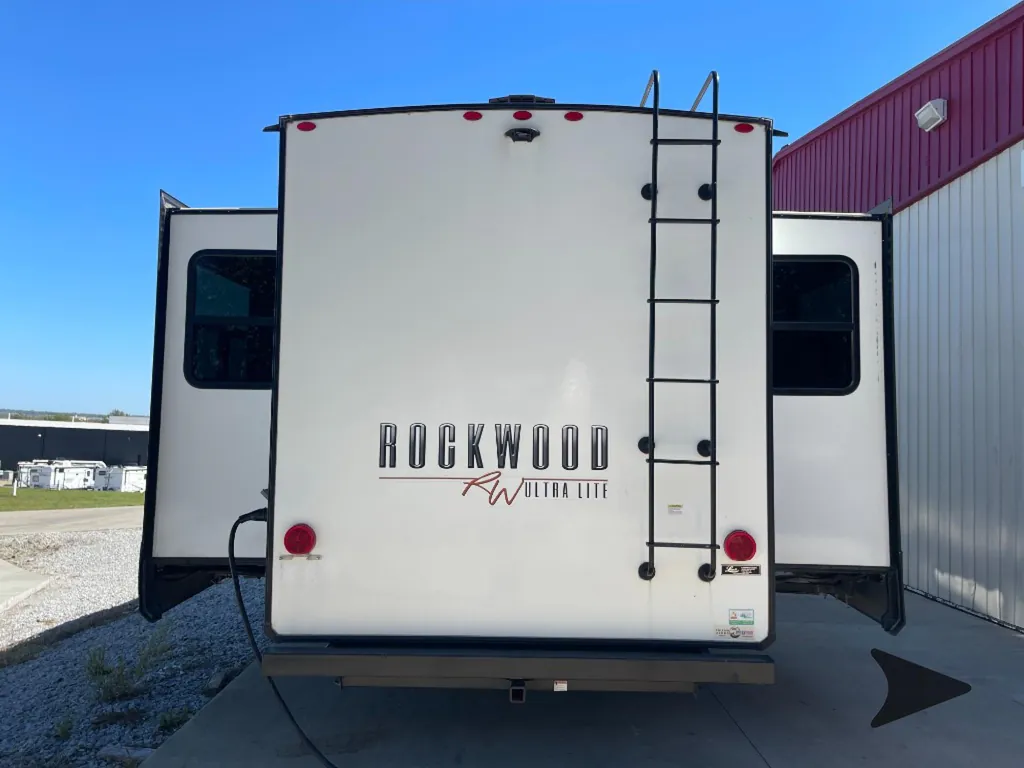 2022 Forest River Rockwood Ultra Lite 2898BS, Photos photo 10
