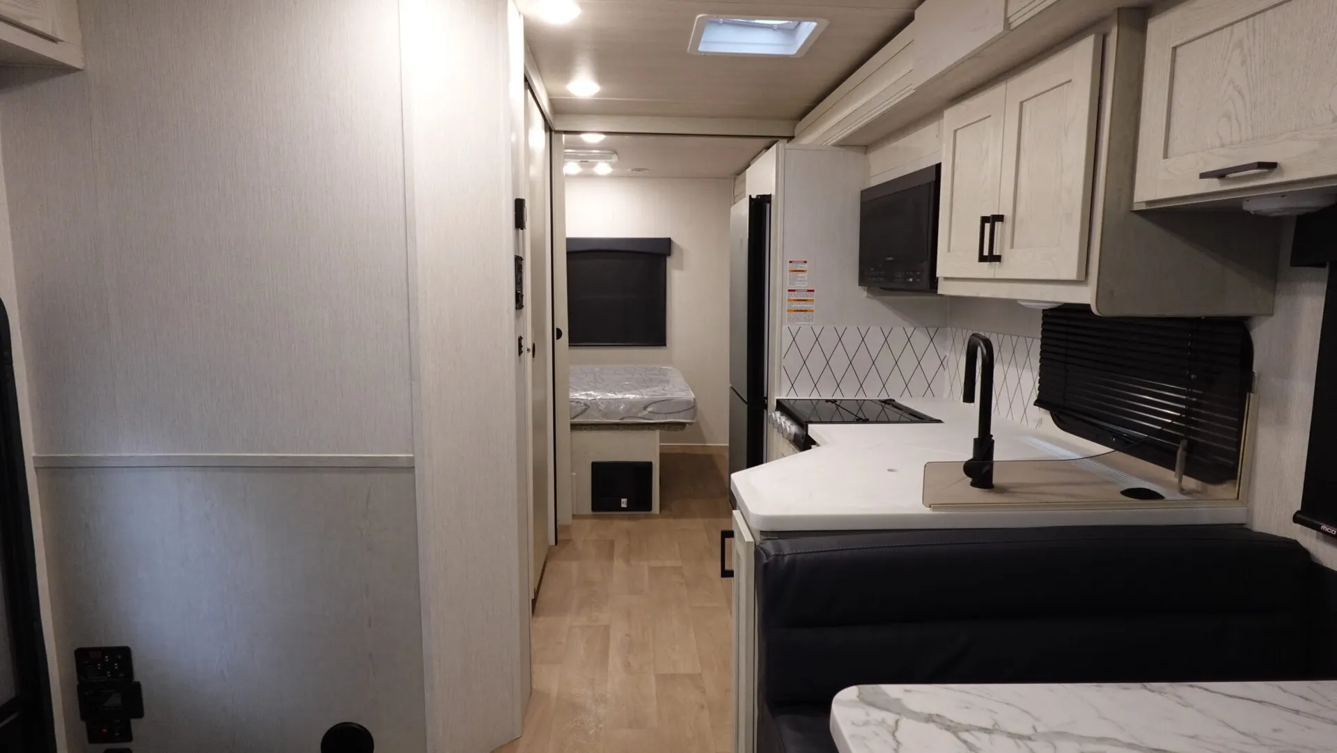 2026 NeXus RV Wraith 30F - Photo 3