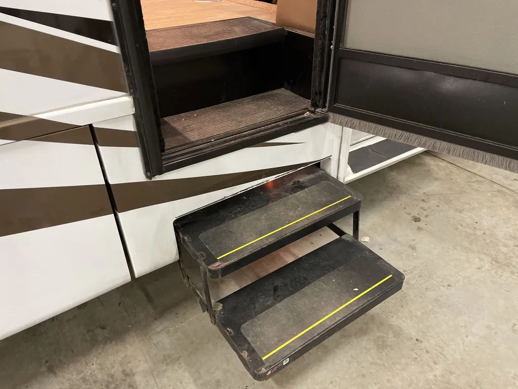2018 Tiffin Wayfarer 24 FW, Photos photo 26