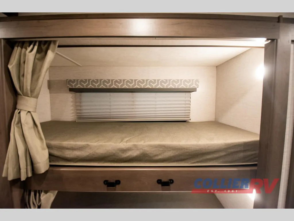 2024 Thor Motor Coach Freedom Traveler A32, Photos photo 23