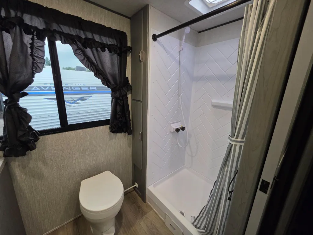 2025 Forest River Ozark 2300RB, Photos photo 13