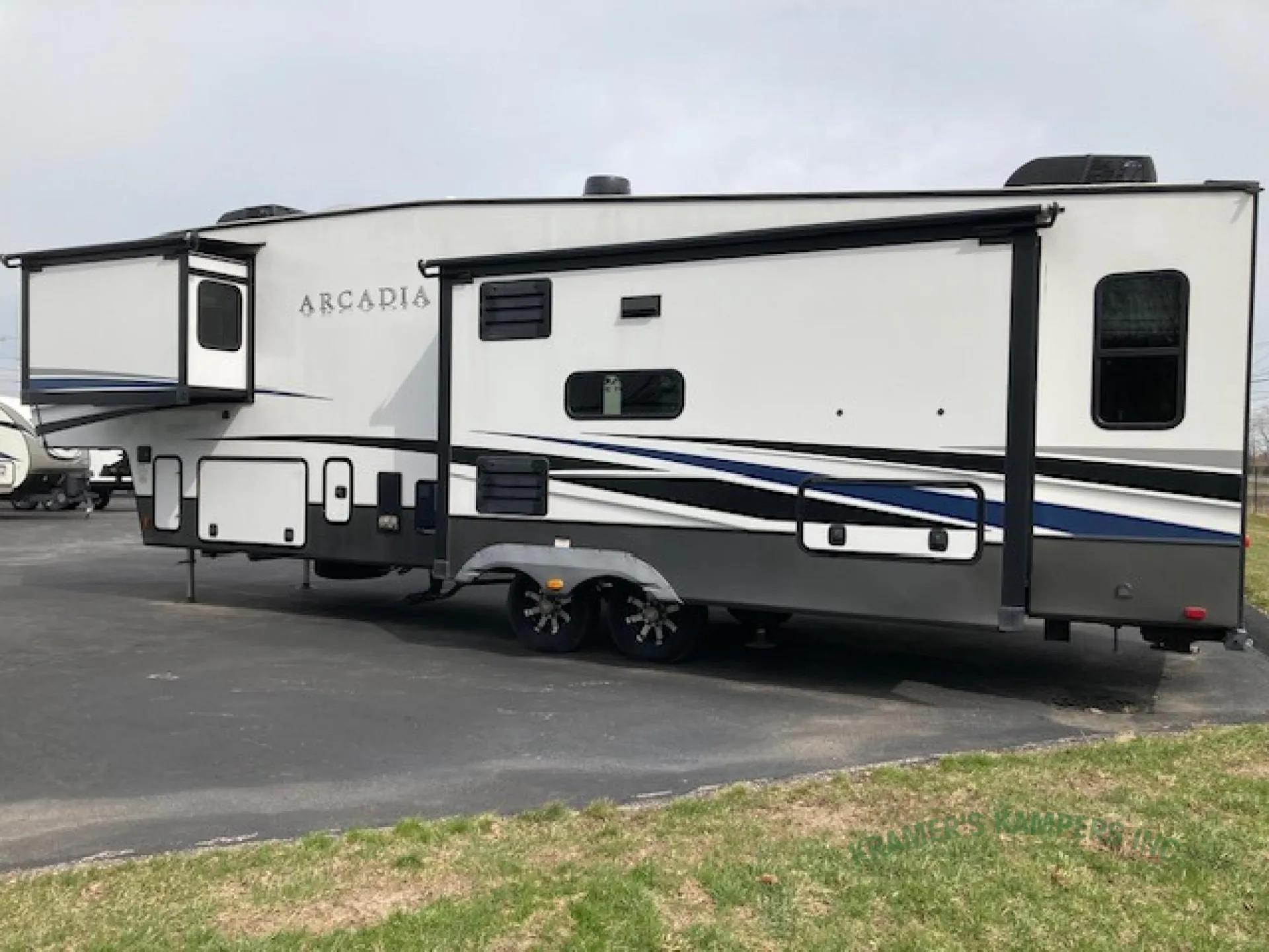 2021 Keystone Arcadia 3660RL - Photo 4