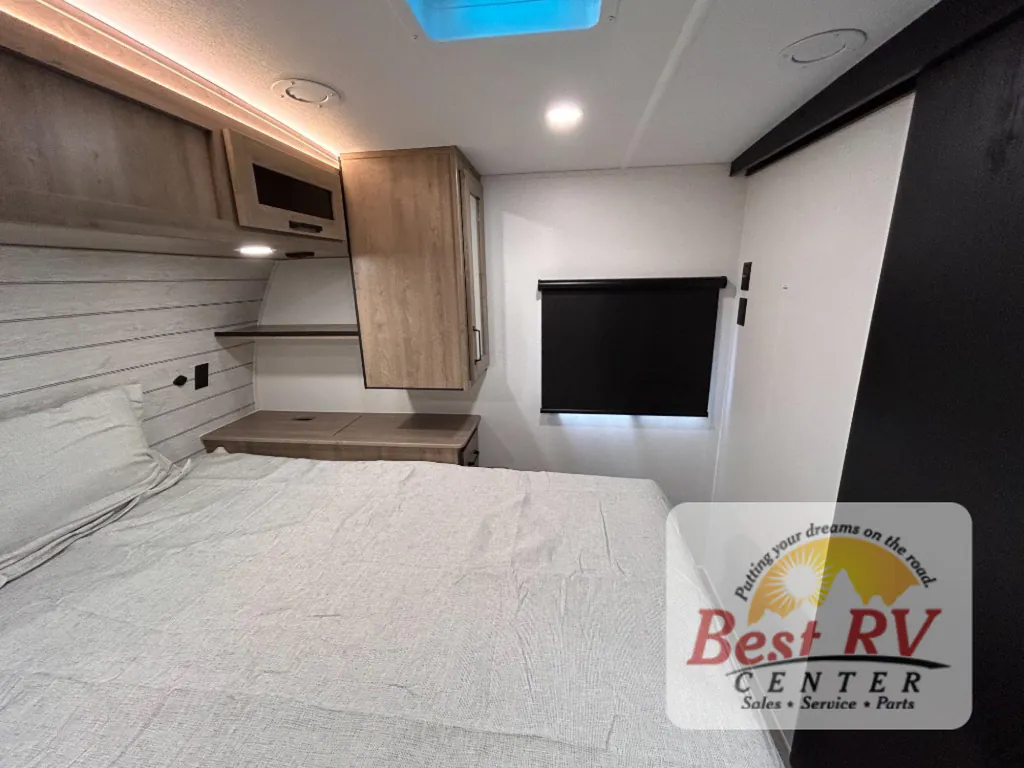 2026 Forest River Solaire 2580RBSS, Photos photo 49