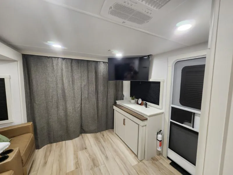 2026 Brinkley Model Ix 23X, Photos photo 55