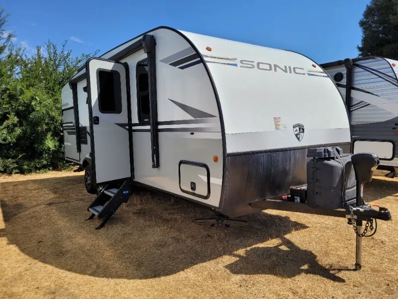 2021 Venture RV Sonic SN220VRB - Photo 2