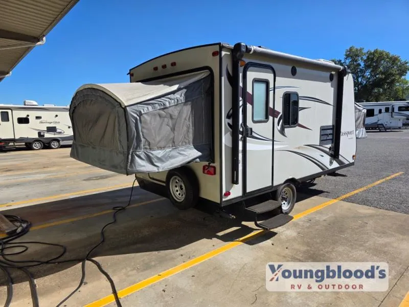 2015 Keystone Passport 145EXP - Photo 3