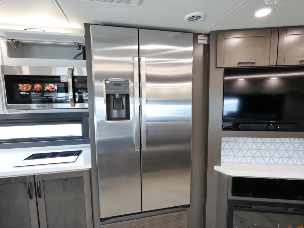 2027 Entegra Coach Accolade 37K, Photos photo 11