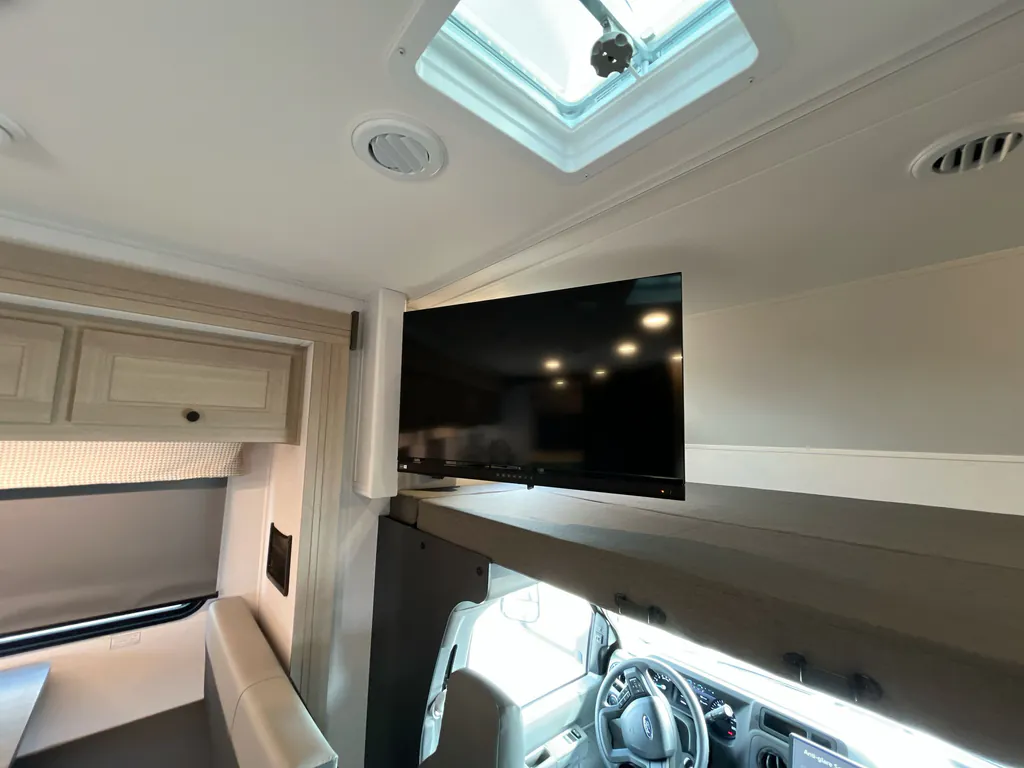 2026 Forest River Sunseeker 3050S, Photos photo 14