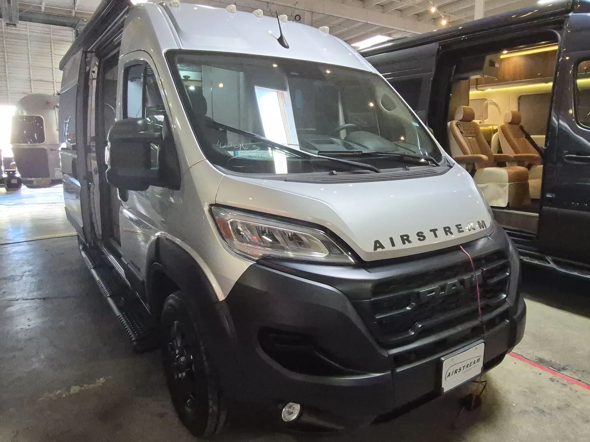 2027 Airstream Rangeline 21PL - Photo 3