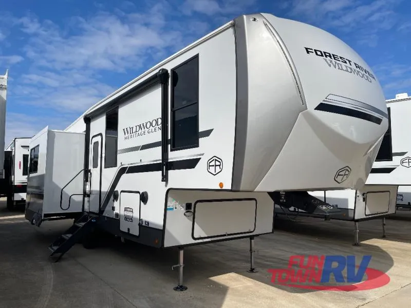 2026 Forest River Wildwood Heritage Glen 286RL - Photo 2
