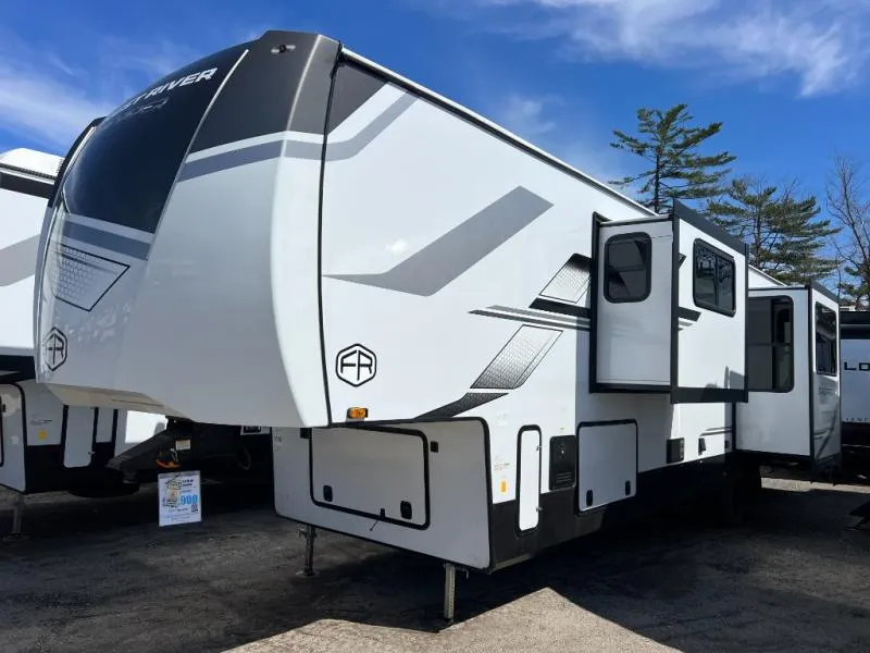 2026 Forest River Sandpiper 3800RK - Photo 4