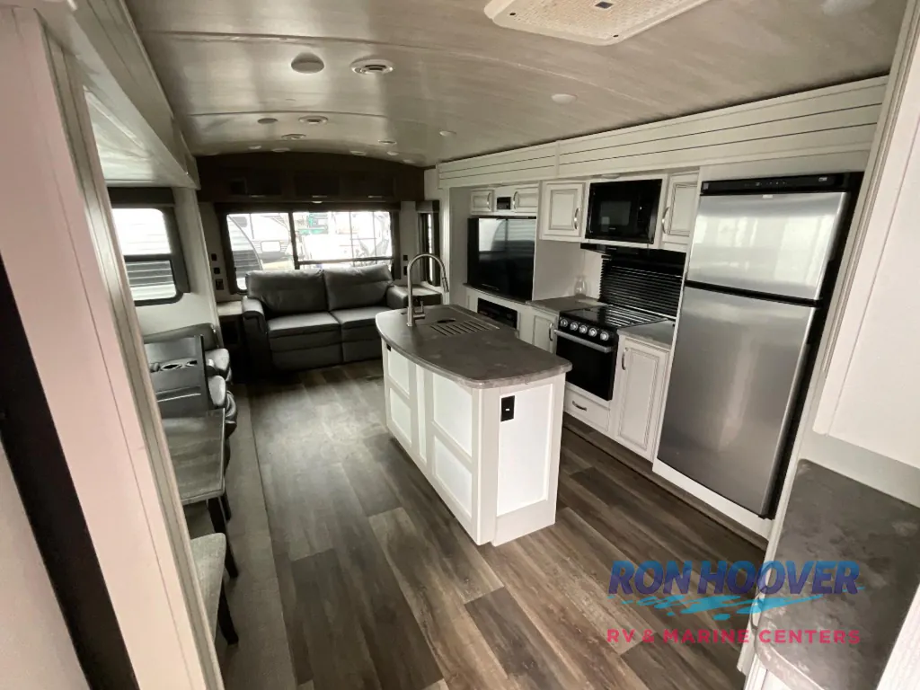 2022 Keystone RV Cougar Half-Ton 33RLI, Photos photo 5