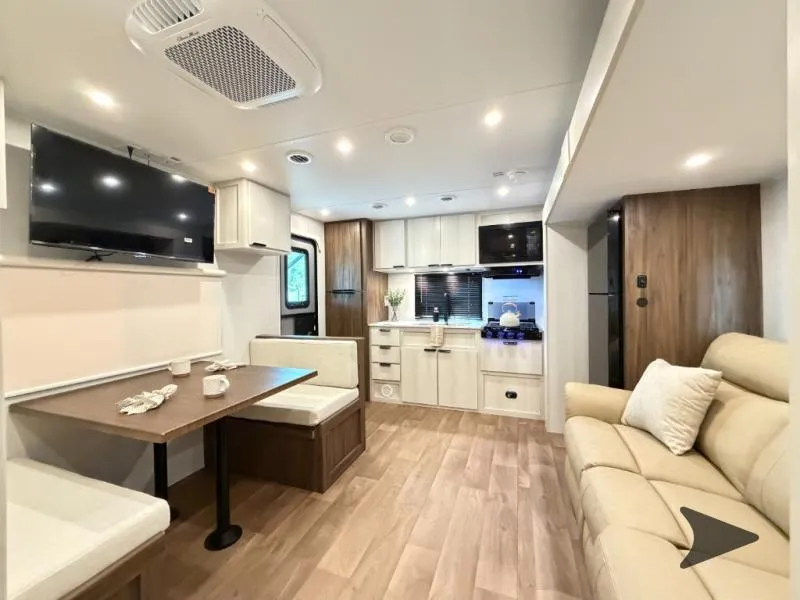 2027 Winnebago Access 25RK - Photo 4