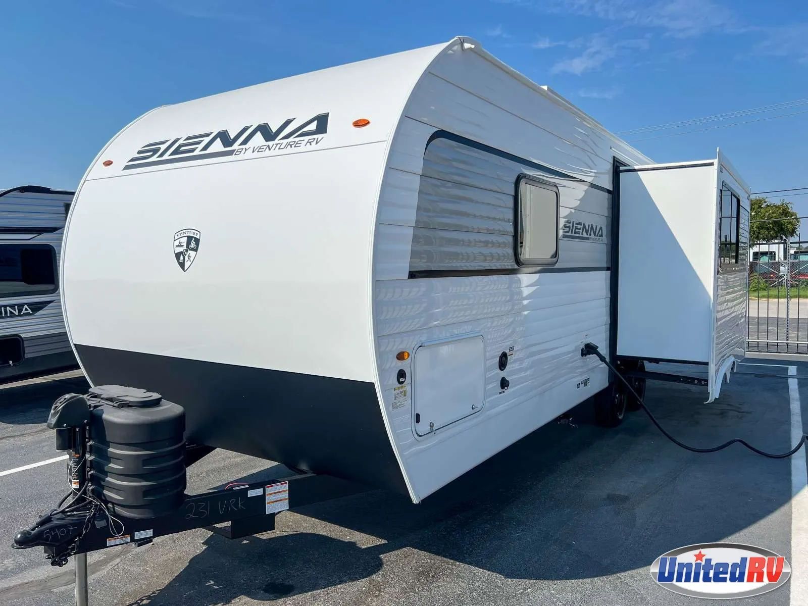 2026 VENTURE RV SIENNA 231VRK - Photo 4