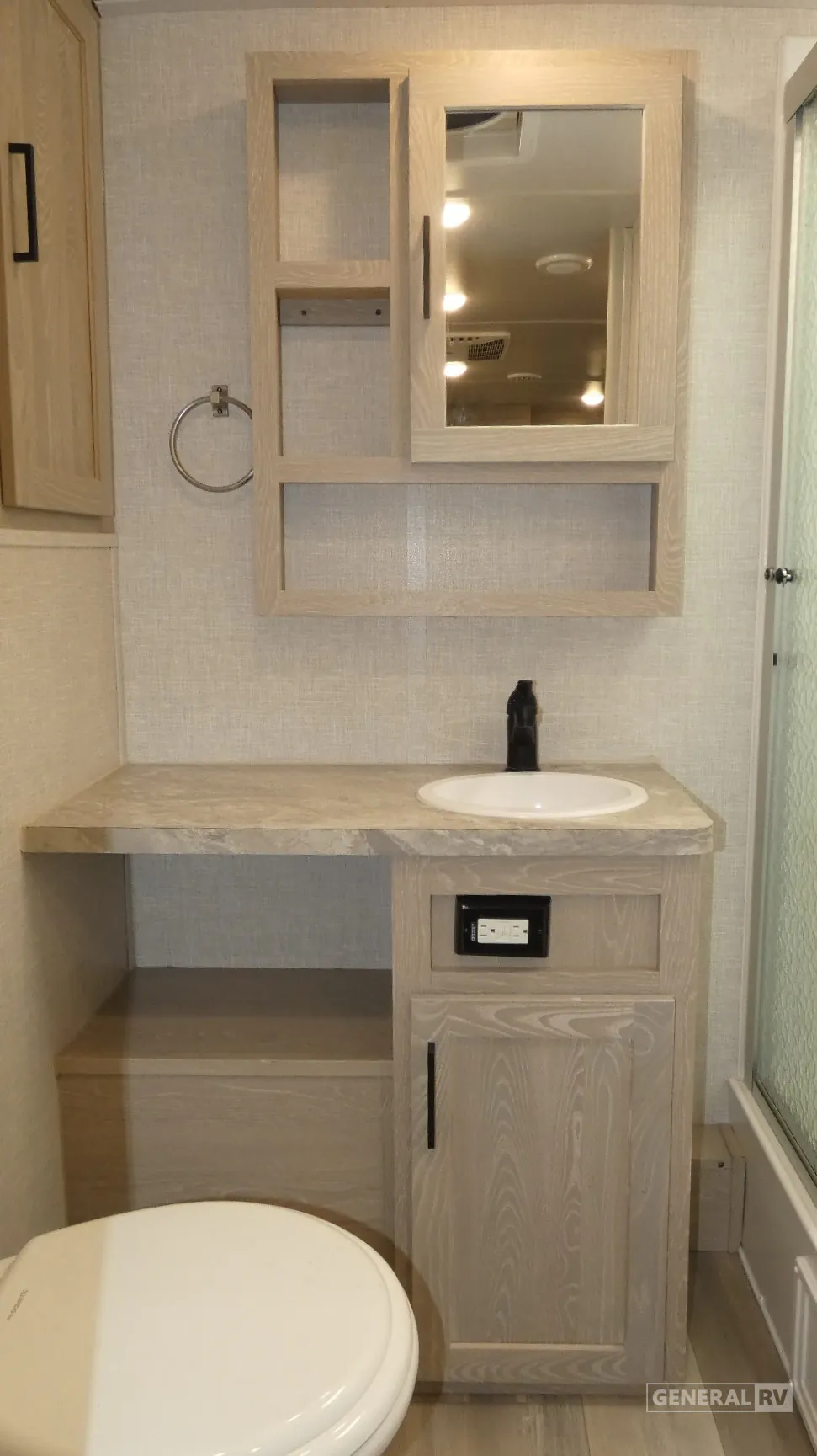 2022 Forest River Rockwood Mini Lite 2513S, Photos photo 22