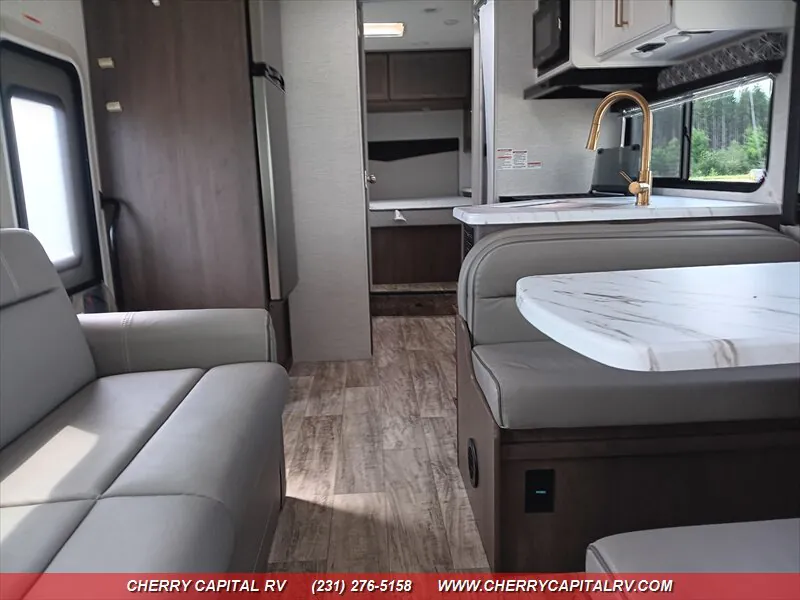 2024 Thor Motor Coach Freedom Elite 28AE, Photos photo 13