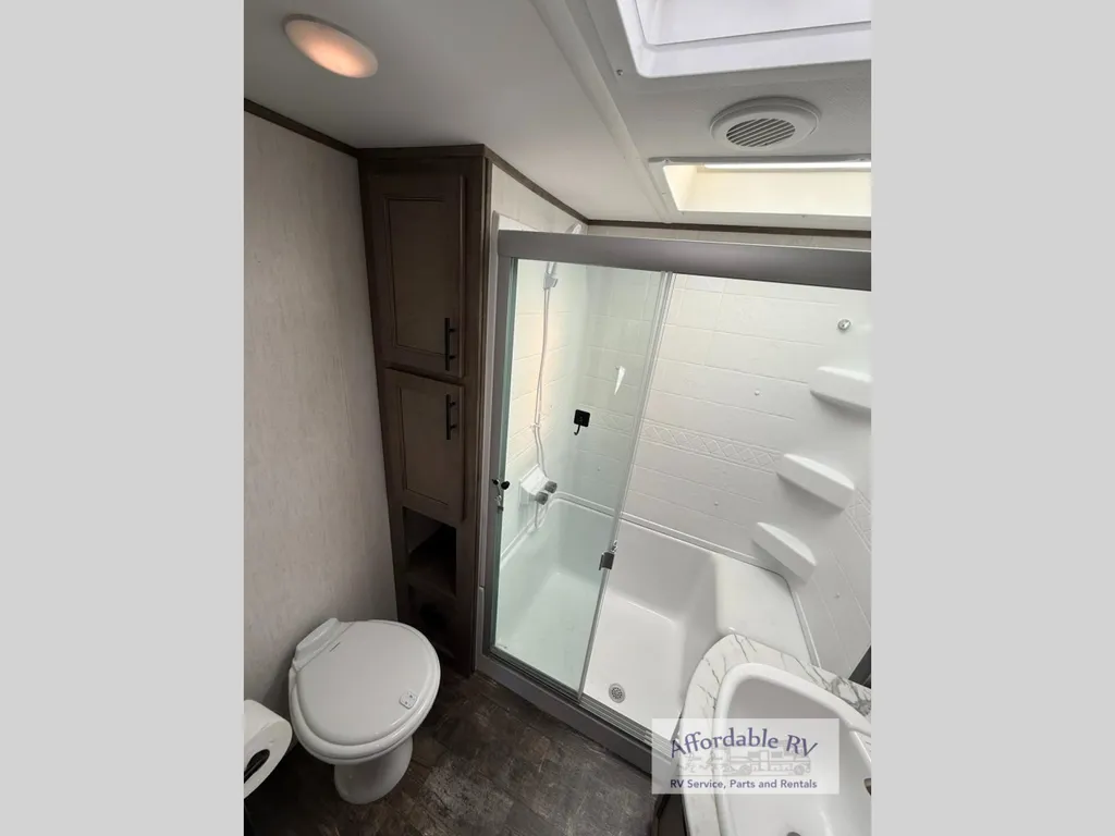 2022 Forest River Sabre 36BHQ, Photos photo 23