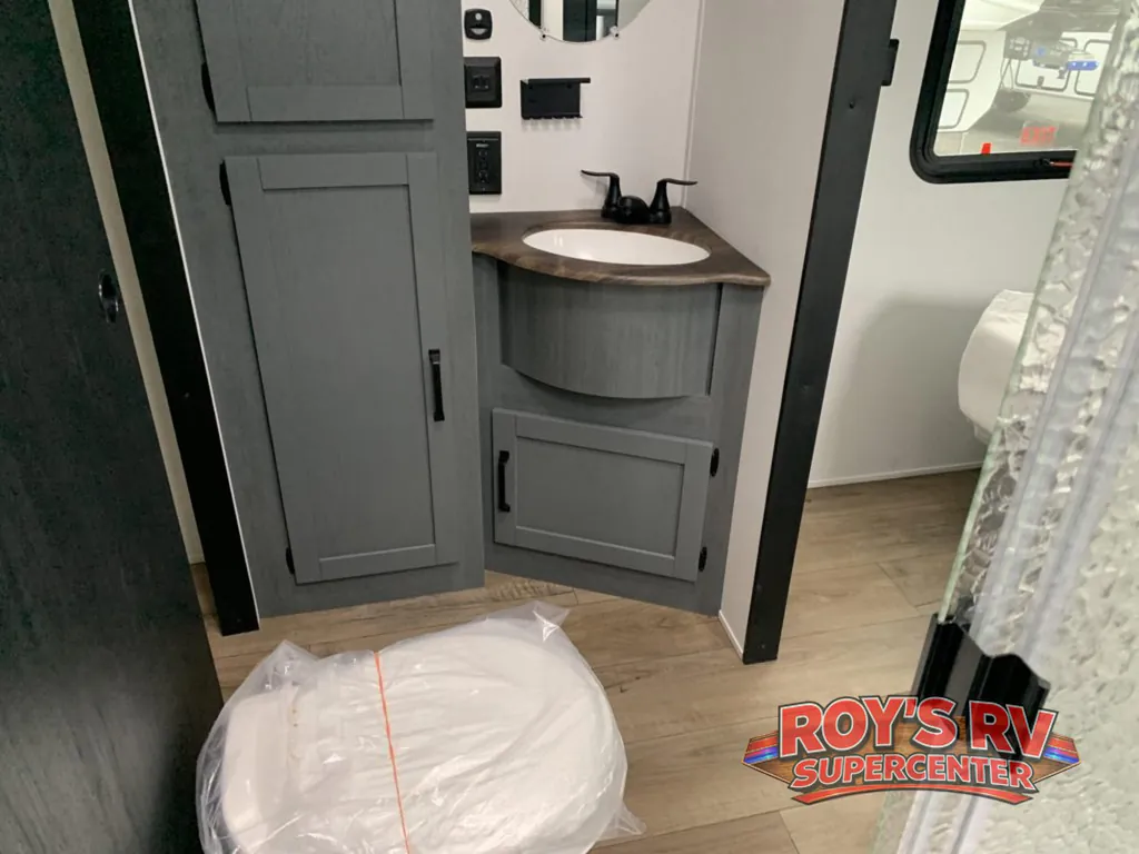 2026 Palomino Puma 337BH, Photos photo 16