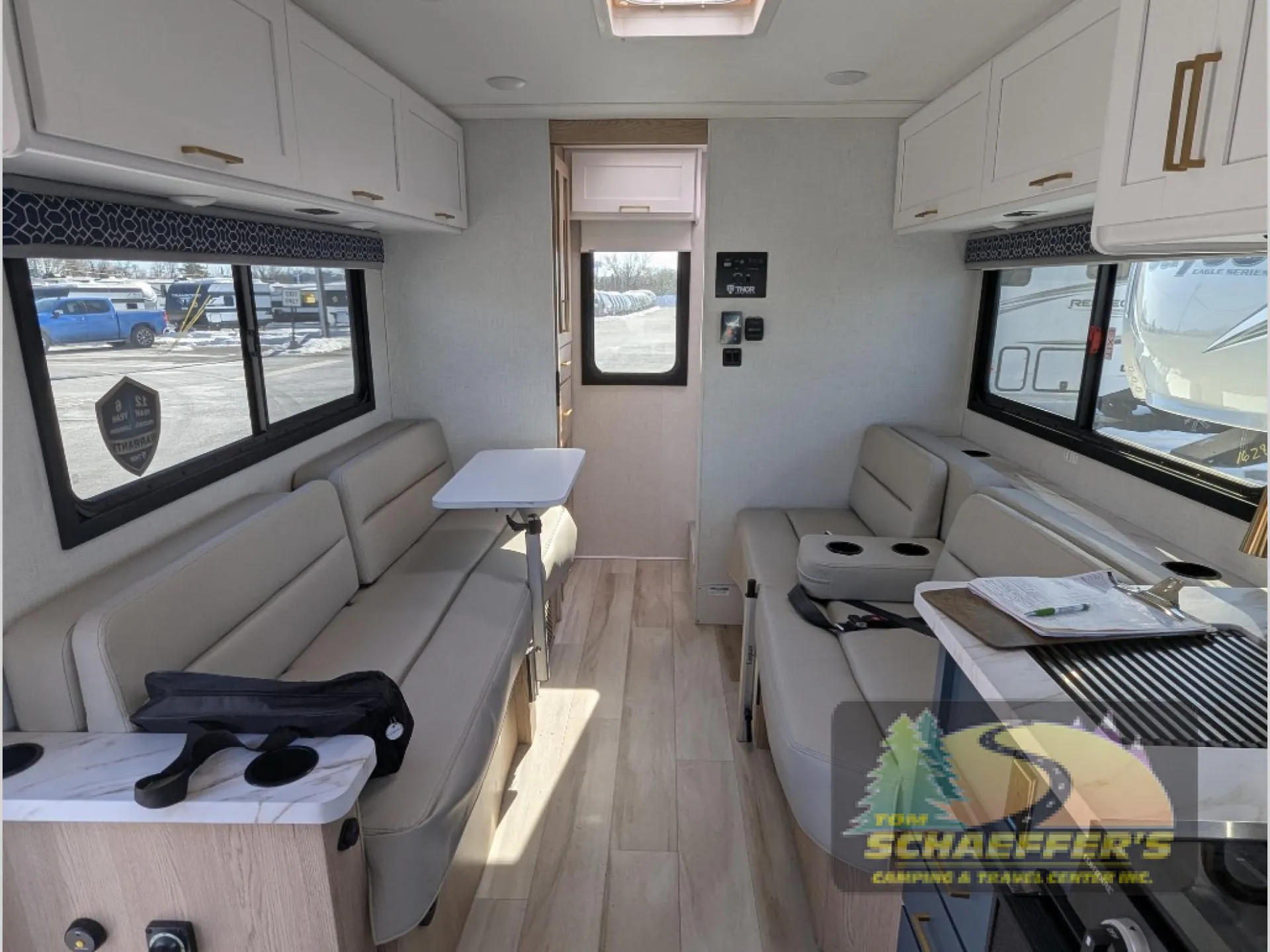 2026 Thor Motor Coach Quantum LX19 - Photo 4