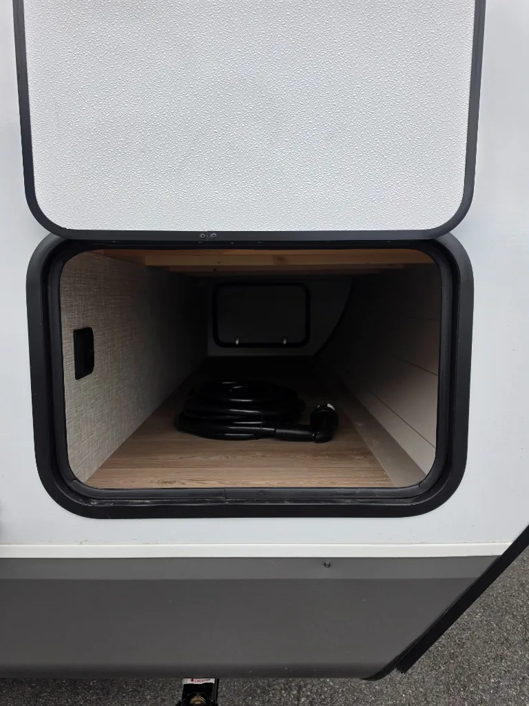 2027 Jayco Jay Flight 335BHS - Photo 4