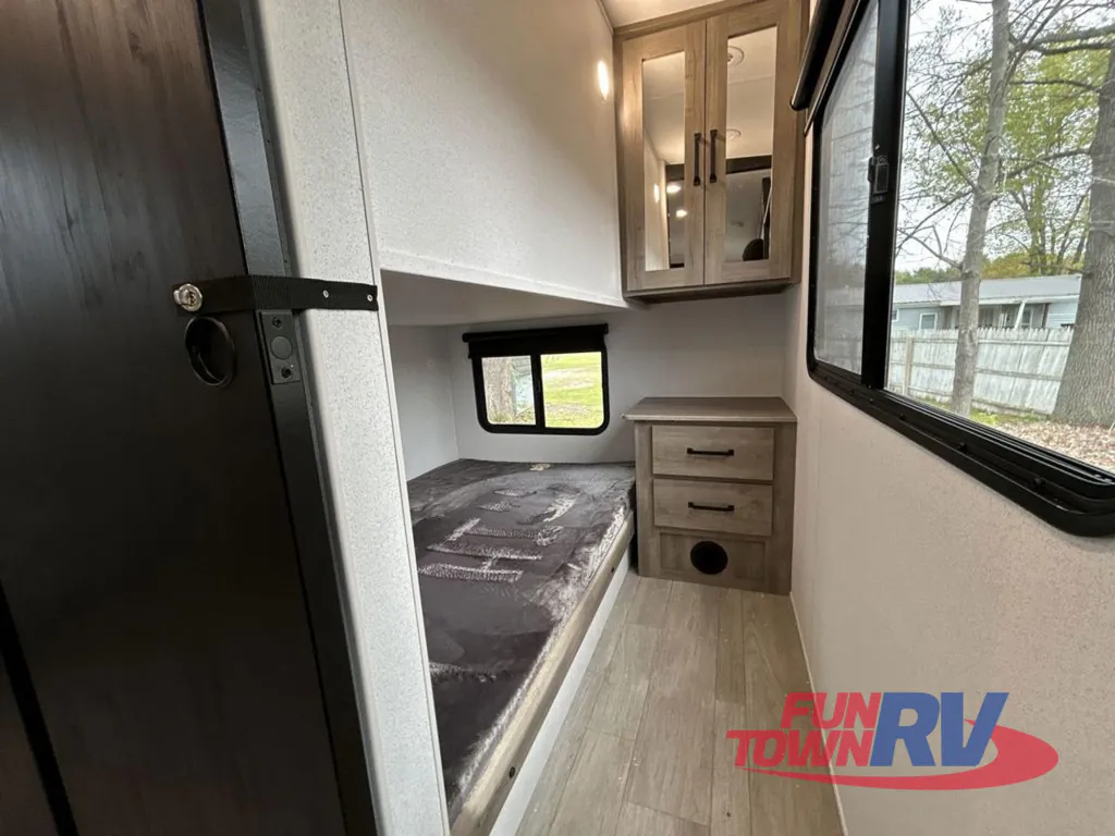 2026 Forest River Solaire 3150TBSS, Photos photo 25