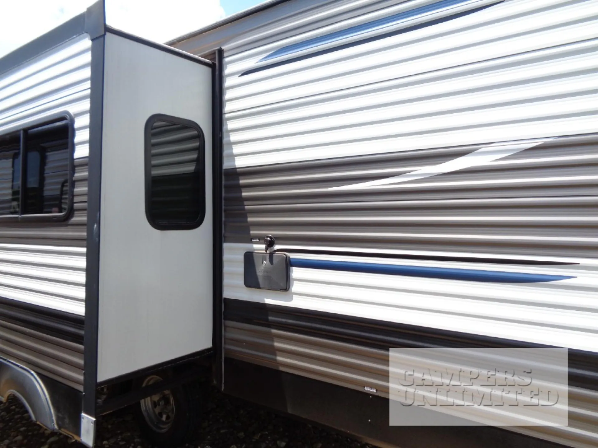 2022 Forest River Puma 25BHS - Photo 4