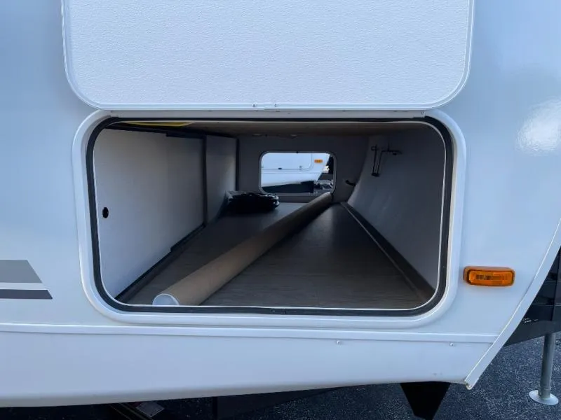 2026 Coachmen Freedom Express Select 30SE, Photos photo 13