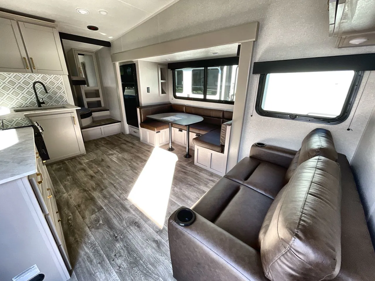 2026 Heartland Sundance XLT 28DB - Photo 3
