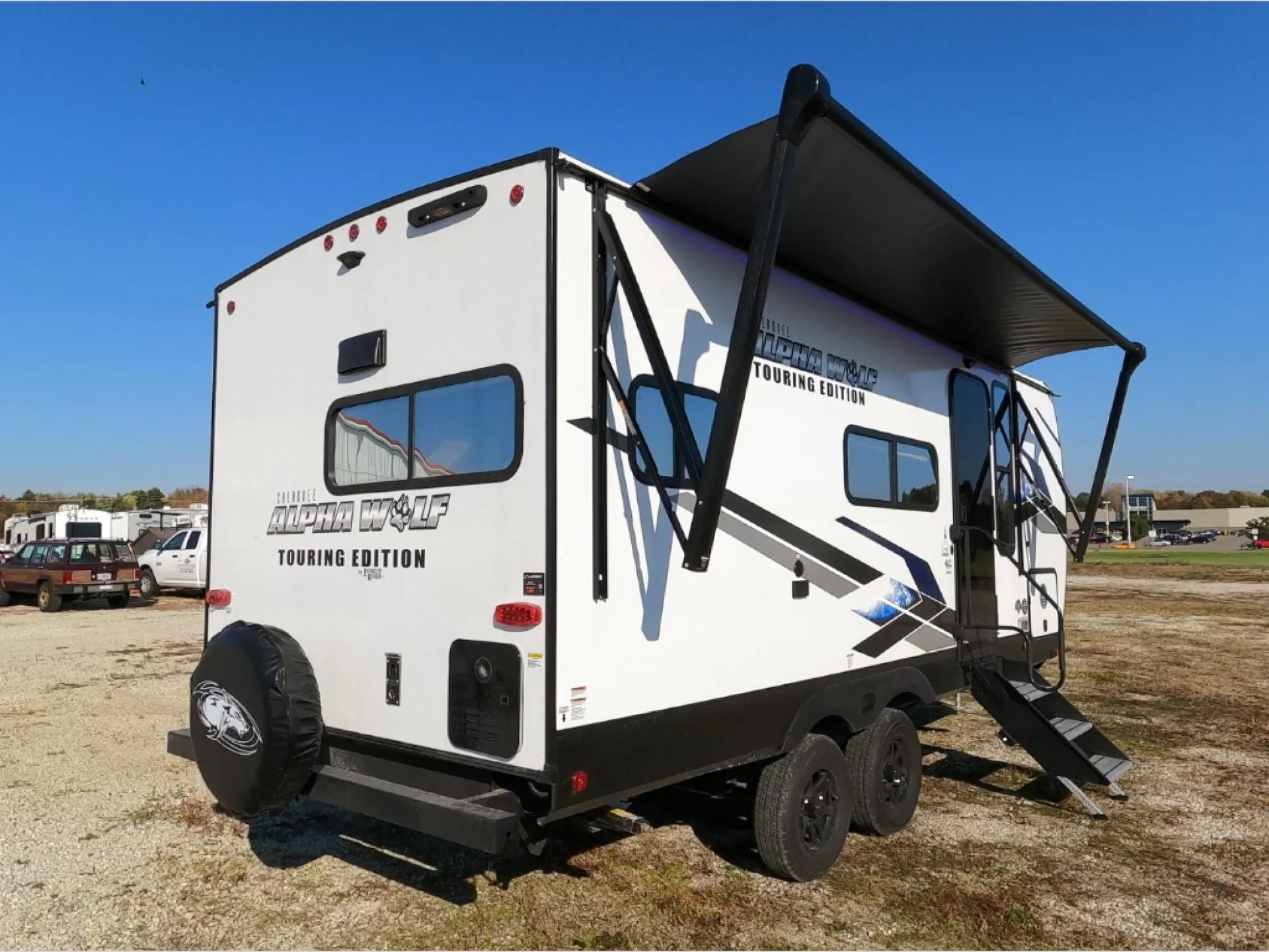2024 Forest River Cherokee Alpha Wolf Touring Edition 17MKE - Photo 4
