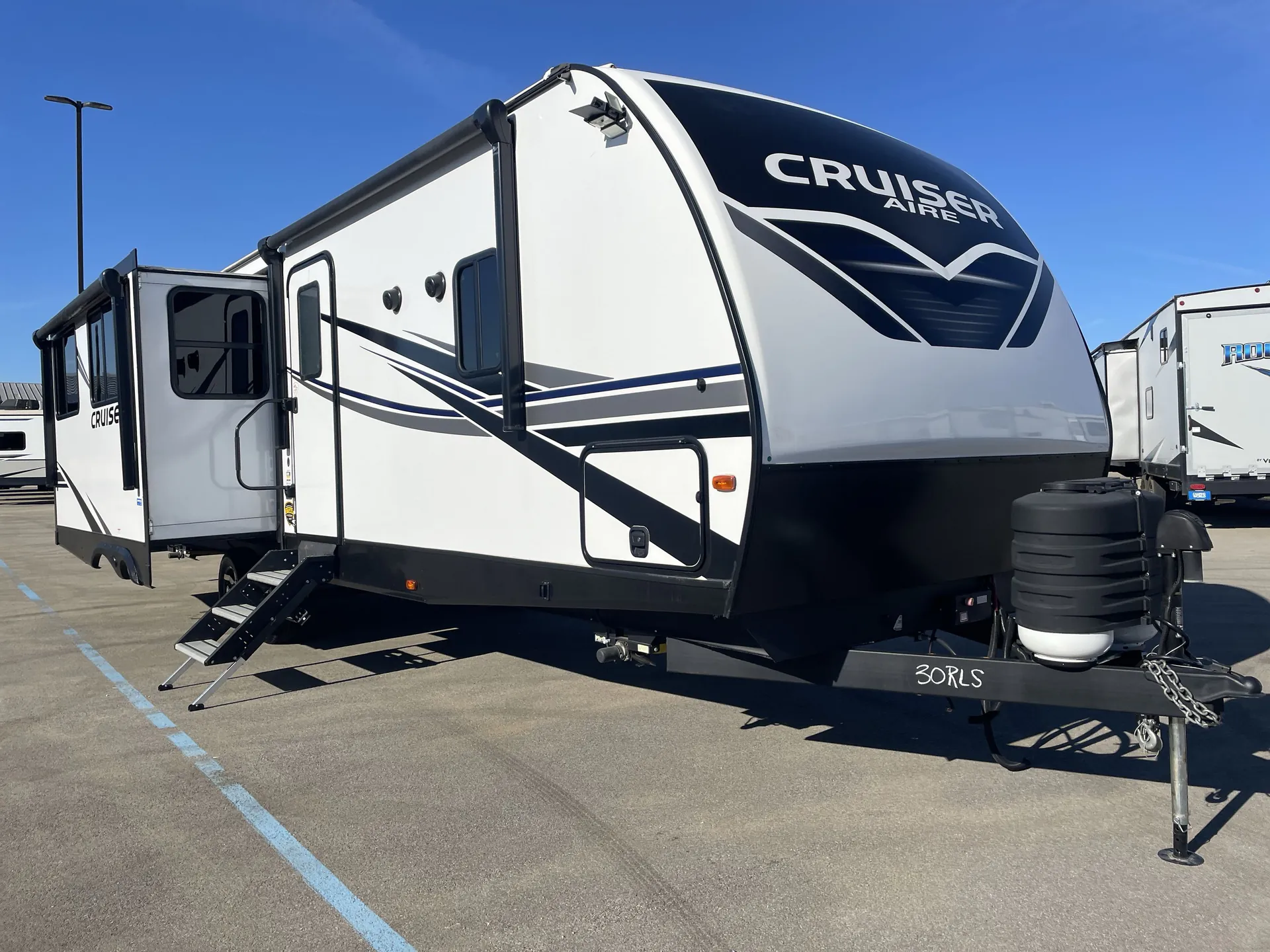 2024 CrossRoads Cruiser Aire CR30RLS - Photo 2