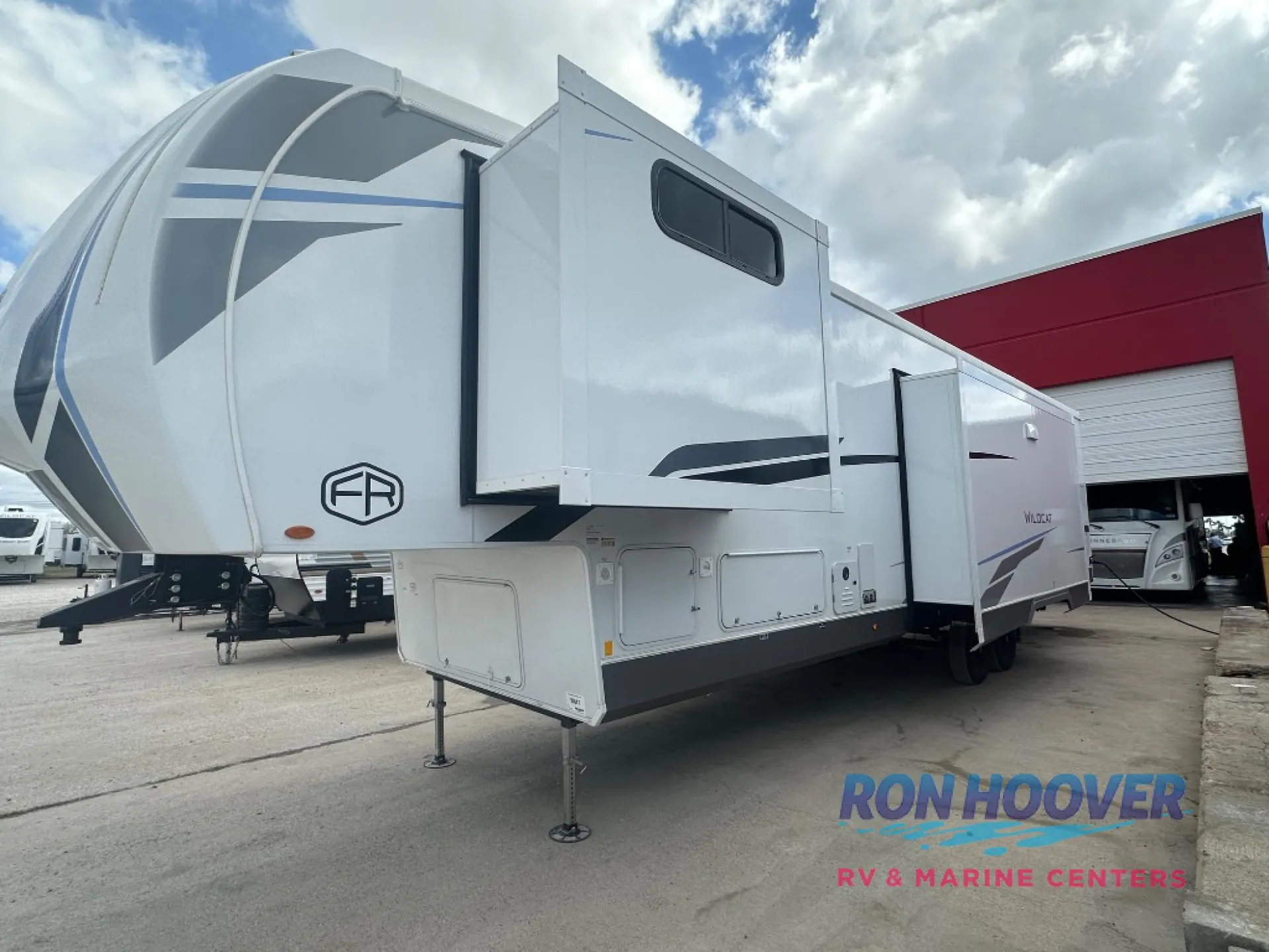 2026 Forest River Wildcat 35CRIB - Photo 3
