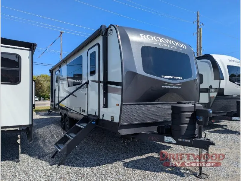 2026 Forest River Rockwood Ultra Lite 2619FK - Photo 2