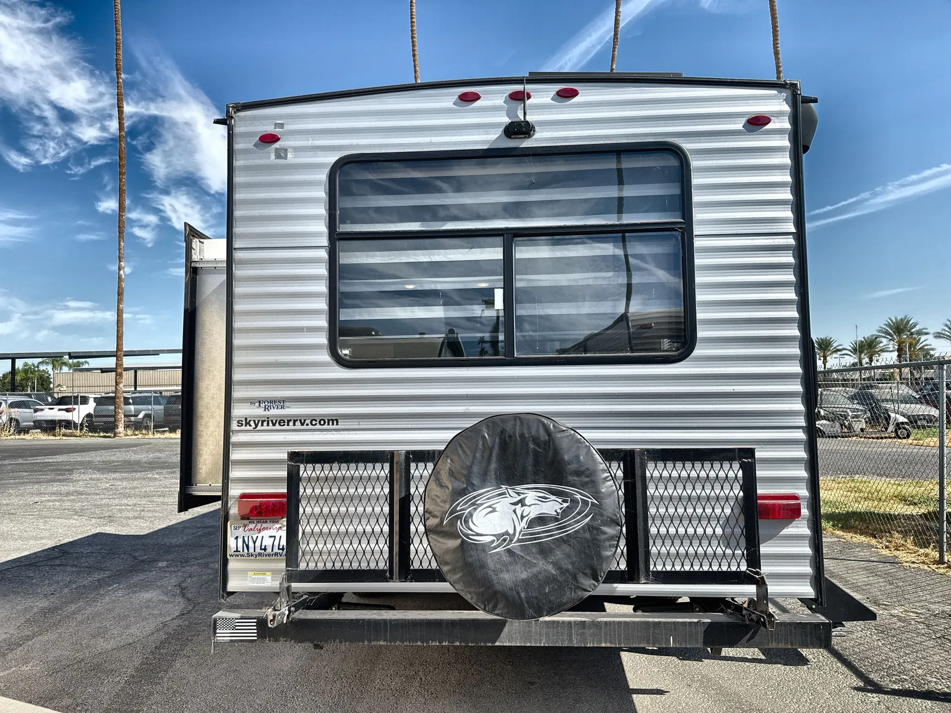 2022 Forest River Cherokee Grey Wolf 23MK — backside