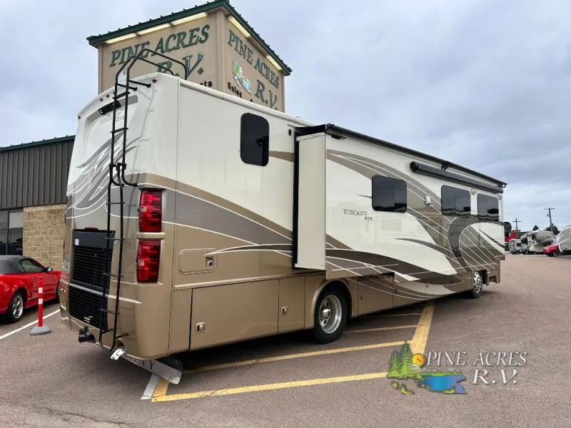 2014 Thor Motor Coach Tuscany XTE Used    40EX Diesel Pusher 60 Kms - Photo 3