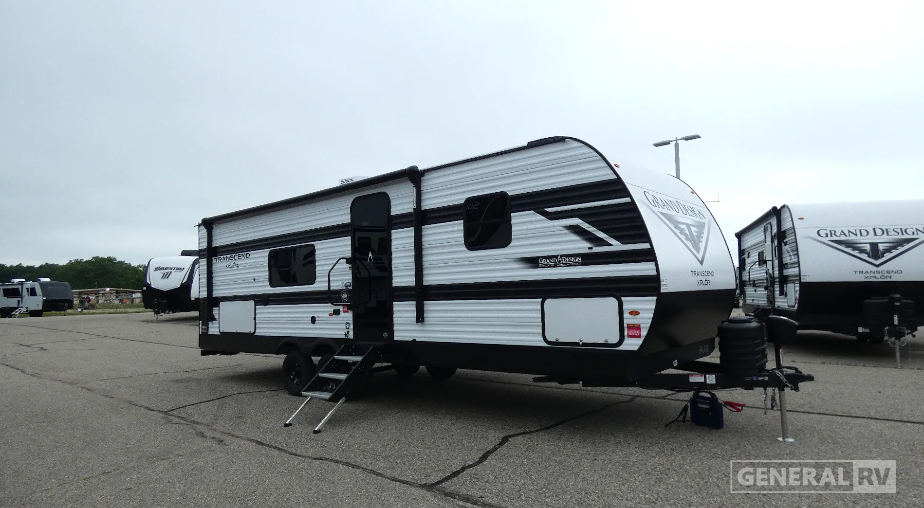 2027 Grand Design Transcend Xplor 26BHX - Photo 2