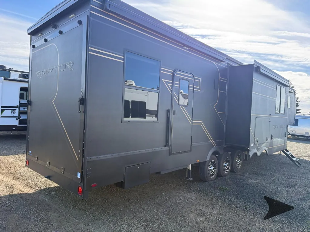 2025 Keystone Raptor 433, Photos photo 12