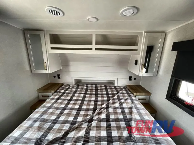 2026 Jayco Eagle HT 29DDB - Photo 3