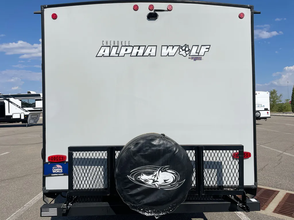 2022 Forest River Cherokee Alpha Wolf 30RDB-L, Photos photo 7