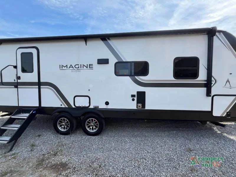 2025 Grand Design Imagine 2600RB - Photo 3