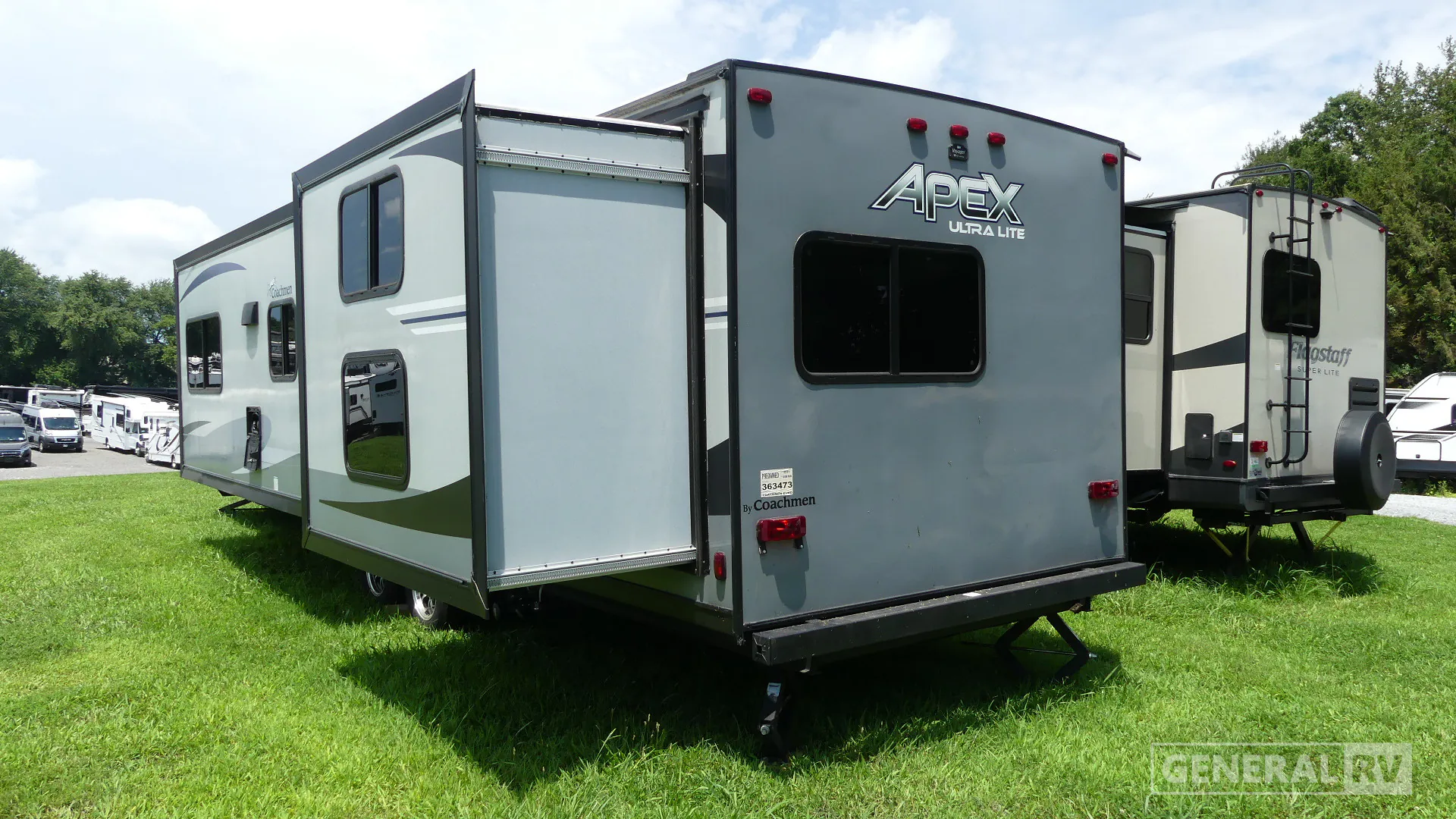2021 Coachmen Apex Ultra-Lite 300BHS - Photo 3