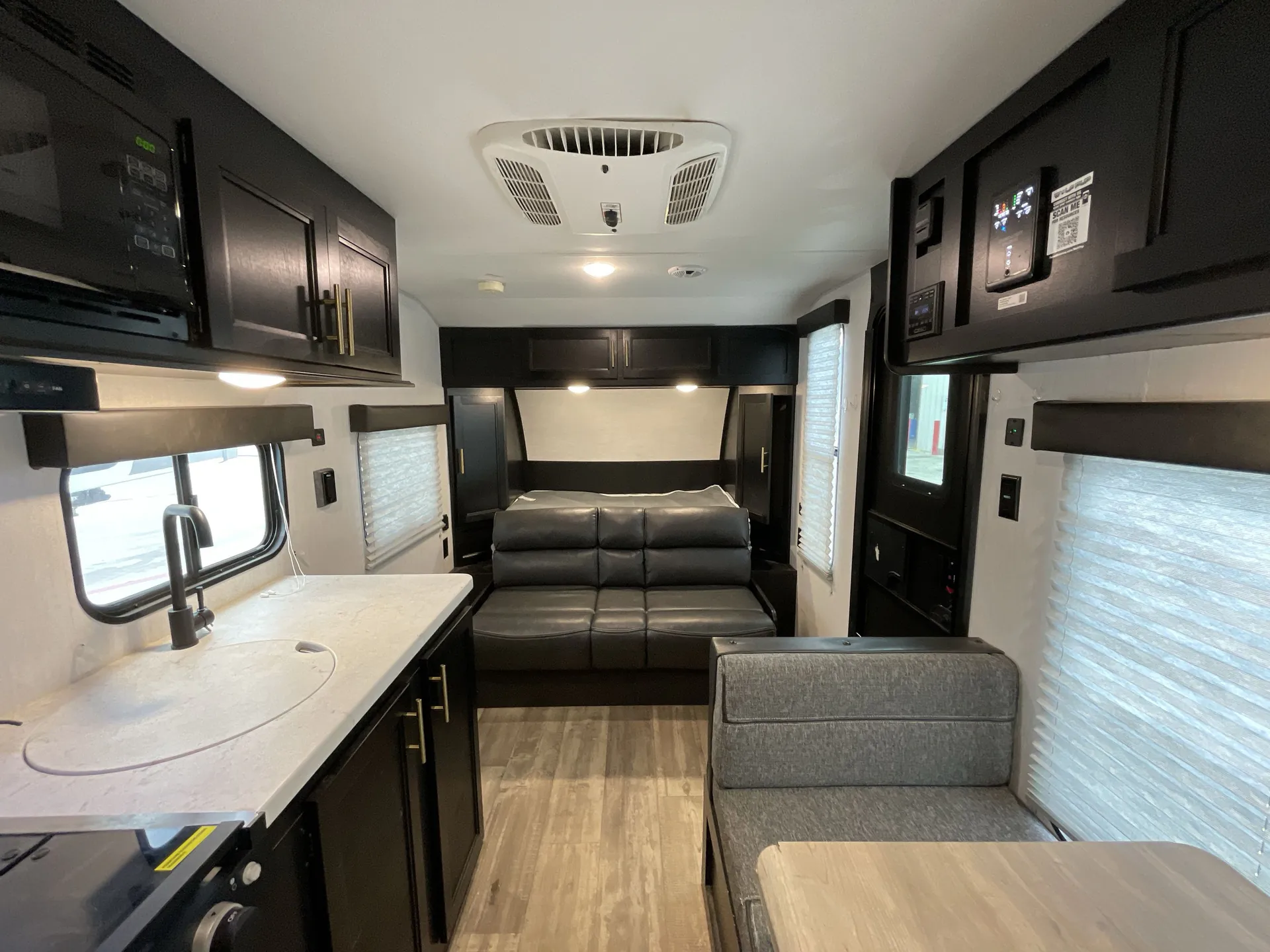 2022 Forest River Cherokee Wolf Pup 16FQ — campside