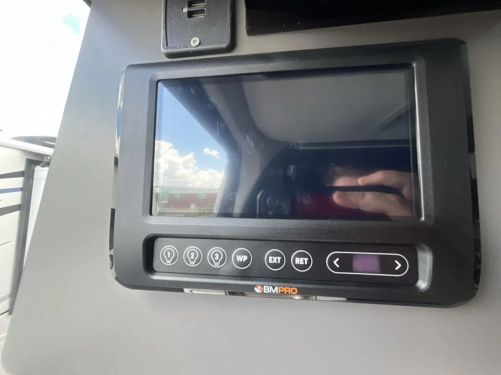 2023 Thor Motor Coach Sanctuary 19L - Photo 4