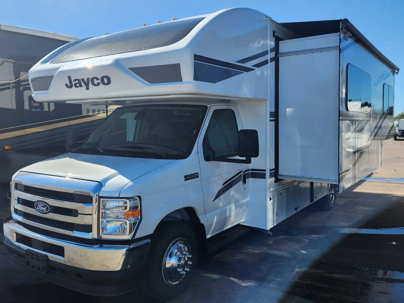 2026 Jayco Redhawk 24B - Photo 3